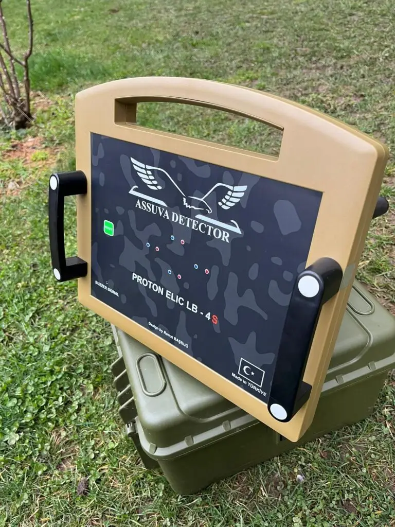 Assuva Dedektör ASSUVA Proton Elic LB-4S Special Military Çok Sensörlü Yer Altı Görüntüleme Cihazı (Termal/Manyetik, Renkli Yazılım Görüntüleme)