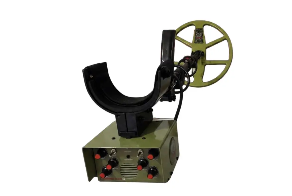 Dagger Max Dagger Max Mega Pro Paket VLF Define ve Altın Dedektörü (Analog Sistem, Sesli Ayrım, Büyük Başlık, Pinpointer ve Ek Donanım)